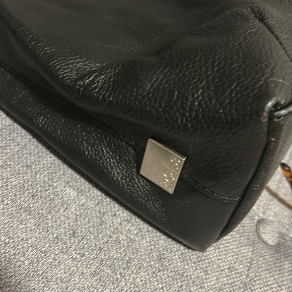 Kooba handbag black pebbled leather square shape or slouchy shape magnetic snap - Picture 8 of 8